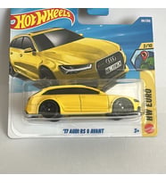 Hot Wheels 17 Audi RS 6 Avant Sarı