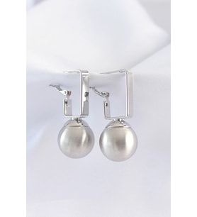 Pirinç Gümüş Renk Dikdörtgen Detay Oval Küpe 5886