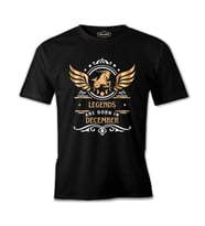 Legends are Born in December - Capricorn Oğlak Burcu Siyah Erkek Tshirt