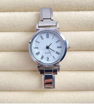 Charm Saat Unisex