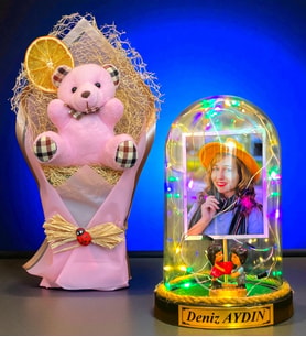 Kişiye Özel İsimli Fotoğraflı Renkli Led Işıklı Fanus ve Pembe Peluş Ayıcık Buketi (Model 6)