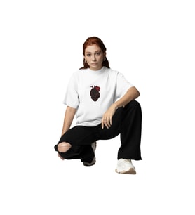 Çift el kalp baskılı oversize T-shirt (Beyaz)