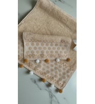 ANALI KIZLI POMPONLU  2 Lİ HAVLU SET (Bej)