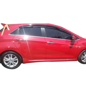 Hyundai I30 (2011-2016) Custom Yan Marşpiyel Seti (Plastik)