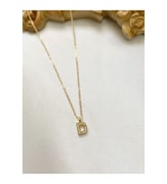 Zirkon Taşlı Minimal Gold D Harfli Kolye