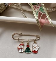 Designbyonlyone Altın Kaplama Noel Yılbaşı Kadın Kız Çocuk Yaka İğnesi Broş