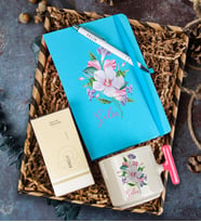 eJOYA Kişiye Özel Defter Kalem & Latte Kupa & Bargello 122 Kadın Parfüm Hediye Kutusu 112640