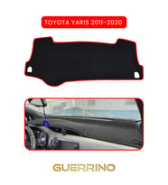 TOYOTA Yaris (2011-2020) TORPİDO KORUMA HALISI KIRMIZI KENAR