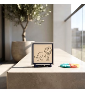 Çağdaş Tasarım Yürüyen Aslan Motifli Dekoratif Parça, Masanız İçin Anlam Dolu Özel Hediye 10x10 cm