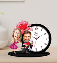 Kişiye Özel Karikatürlü Evlilik Teklifi Ahşap Biblo Masa Saati
