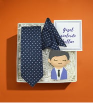 Erkek Figür Saksı-Mumluk Kravat Erkeğe Babalar Günü Hediye Seti