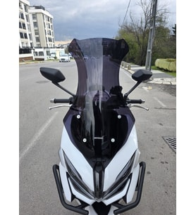 MOTOCAM RKS SRX 50 Ön Cam 2021-2026 Model 63cm Siyah Renkli 4mm