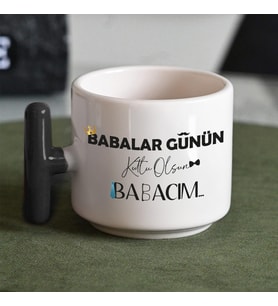 Babalar Günü Temalı T Kulplu Kupa – Siyah