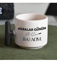 Babalar Günü Temalı T Kulplu Kupa – Siyah
