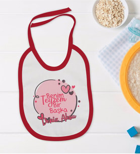 BK Kids Kişiye Özel Teyzem Bir Başka Tasarımlı Kırmızı Bebek Mama Önlüğü-1