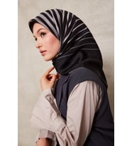 Siyah-Füme Levidor Twill İpek Eşarp 42