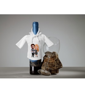 BK Gift Kişiye Özel Sevgililer Karikatürlü Mini Beyaz İçki Şişesi Tişörtü , Ev Bar Dekoru, Viski, Şarap, Votka, Rakı Şişesi Tişörtü, Ev Barı-36