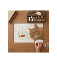 Turuncu Balığı İzleyen Kedi Tasarımı 240 parça Ahşap Puzzle Ahşap Kutuda MP02506