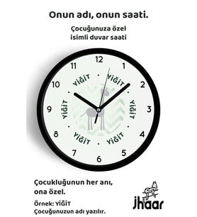 İsme Özel Sevimli Zürafa Çocuk Odası Duvar Saati Orta Boy 30 cm Siyah Camlı Sessiz