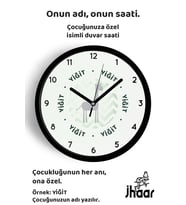 İsme Özel Sevimli Zürafa Çocuk Odası Duvar Saati Orta Boy 30 cm Siyah Camlı Sessiz