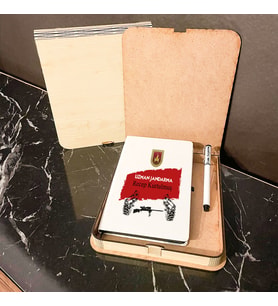 Uzman Jandarma Ahşap Kutulu Defter Kalem Set