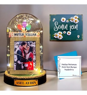 Kişiye Özel Fotoğraflı ve Size Özel İsimli Işıklı Fanus  MUTLU YILLAR Tasarımlı
