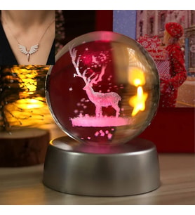 Kişiye Özel Geyik Işıklı Cam Küre 8cm*6cm Melek Kolye Hediyeli