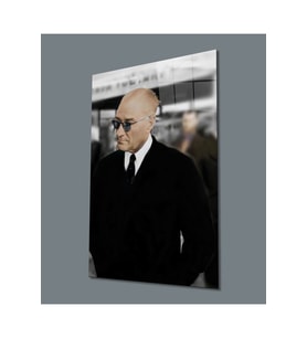 Miyrem Glasses Collection -A1^#  Yakışıklı Takım Elbiseli Atatürk Cam Tablo (Çok Renkli)