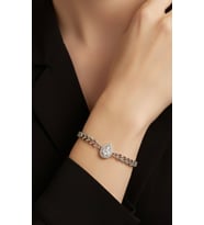 Kadın Baget Taşlı Damla Modeli Çelik Bileklik (Gümüş)