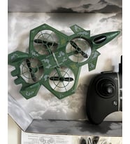 Uzaktan Kumandalı Yeşil Uçak Dron 2.4Ghz 360 Derece Dönen Otomatik İniş Kalkış