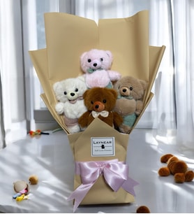 Renkli Tulum Kıyafetli Sevimli Ayıcık Peluş Buket