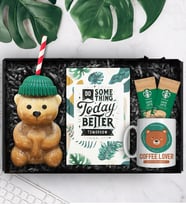 Bearista Şapkalı Pipetli Ayıcık Cam Bardak & Kişiye Özel Tasarım Kupa % Tasarım Defter & İkili Latte Hediye Seti