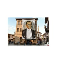 Sivil Takım Elbiseli Atatürk Poster Bayrak Premium Raşel Kumaş ATA23