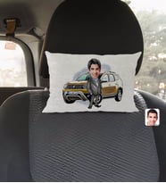 BK Gift Kişiye Özel Plakalı Erkek Dacia Duster Karikatürlü Dikdörtgen Araç Koltuk Yastığı-1