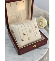 925 Ayar Gümüş Işıltılı Harf Minimal Fuşya Zirkon Taşlı Figür Çeşitleri Kolye.rose.gold.rodaj