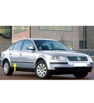 VW Passat B5.5 2001-2005 Sağ Arka Kapı Çıtası Siyah Plastik 3B0853754