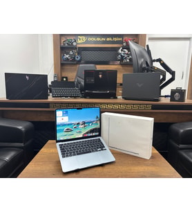 MacBook Air M4 16GB RAM 256GB SSD 13.6" MC6T4TU/A Gök Mavisi Notebook (İKİNCİ EL)