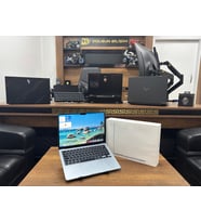 MacBook Air M4 16GB RAM 256GB SSD 13.6" MC6T4TU/A Gök Mavisi Notebook (İKİNCİ EL)