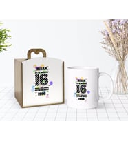 BK Gift Kişiye Özel Ahşap Kutuda Tarihli İyi Ki Doğdun Tasarımlı Beyaz Kupa Bardak-1