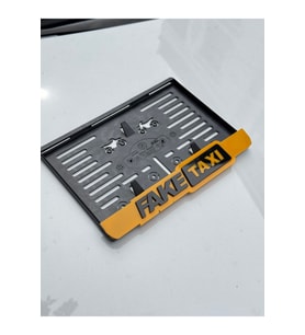 Fake Taxi? Motorsi?klet Plakalik