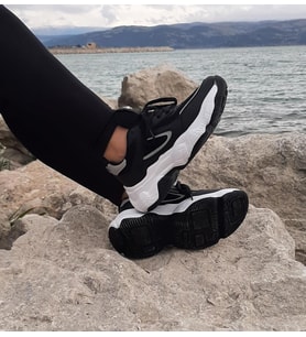 Dunlop 2323 Siyah-Beyaz Renk Fuspetli Kalın Taban Spor Ayakkabı (Siyah - Beyaz)