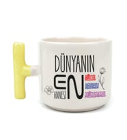 Dünyanın En Annesi Baskılı Sarı Kulplu T Kupa