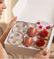 Mum Hediyeli 2 Kişilik Seramik Türk Kahve Fincanı Seti (Model 1)