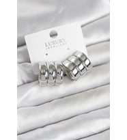 Pirinç Gümüş Renk Üçlü Görünüm Kadın Küpe 5886 - SSSSSS3878-9026