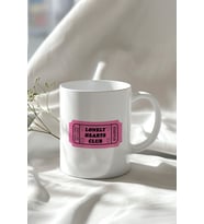 Lonely Hearts Club Yazılı Bilet Desenli 330ml Baskılı Beyaz Seramik Kupa Bardak