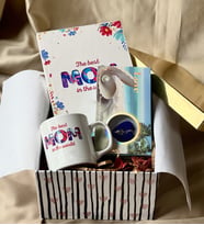 The Best Mom Tasarımlı Kupa Sert Kapaklı Defter Ve İnci Kolye Anneler Günü Hediye Seti