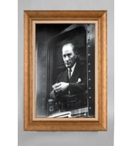 Altın Varaklı Çerçeveli Paspartulu Atatürk Tablo a198 (Gold)