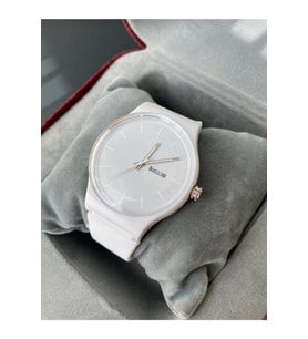 Unisex Silikon Kordon Beyaz Kol Saati