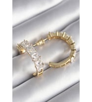 Pirinç Gold Renk Zirkon Taşlı Halka Model Kadın Küpe (Karışık)