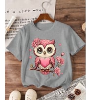 AMOR MAN BÜYÜK BEDEN ÖZEL TASARIM PEMBE KALPLİ BAYKUŞ BASKILI MODERN BATTAL KADIN T-SHIRT (Gri)